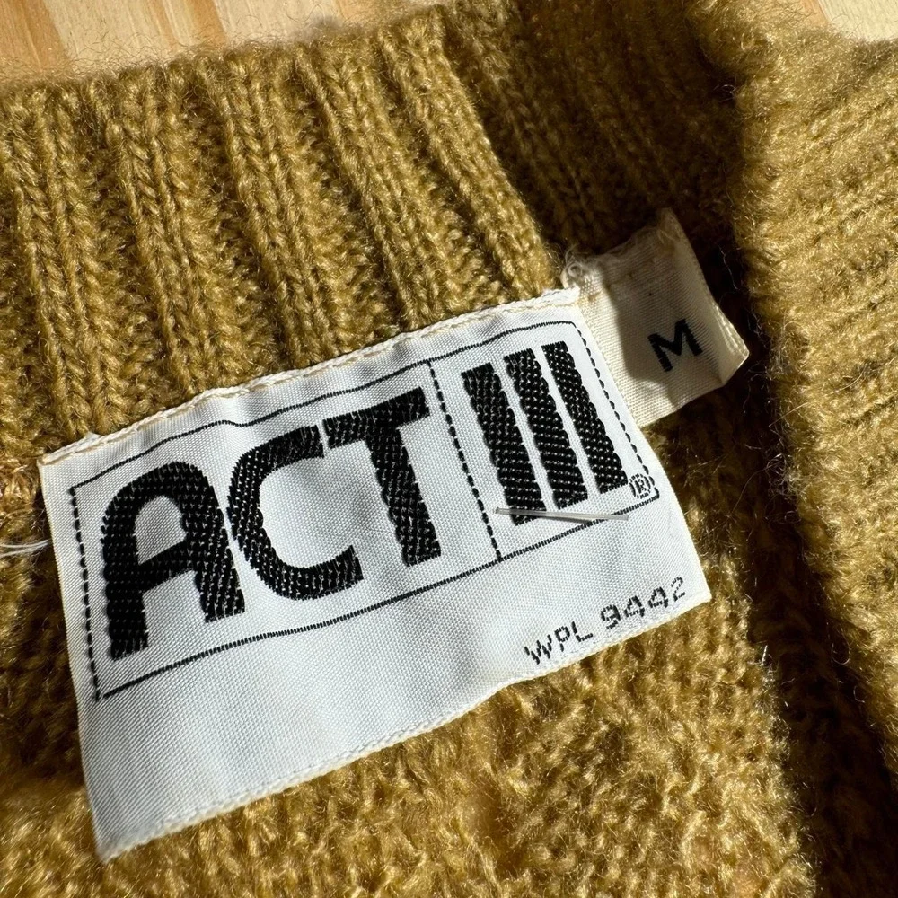 Vintage 90s ACT III Cable Knit tan Sweater Vest